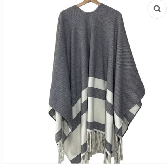 Sundance Western Gray White Striped Bohemian Luxe Classic Fringe Shawl Poncho L - Picture 2 of 6